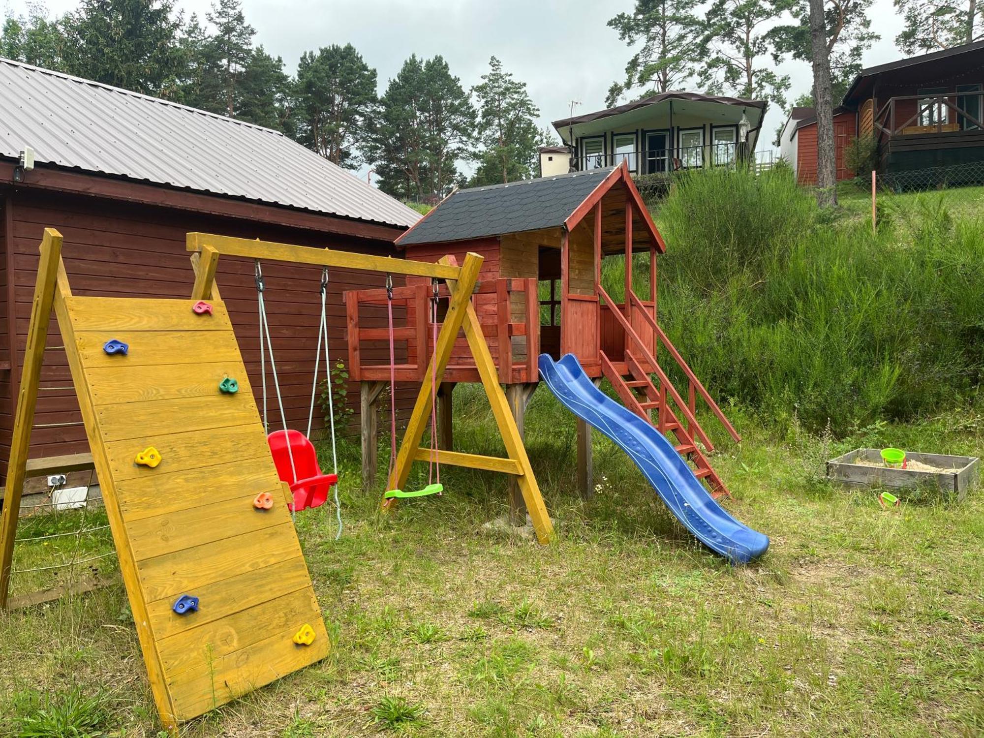 Ostoja Na Wzgorzu Hotel Swieszyno  Екстериор снимка